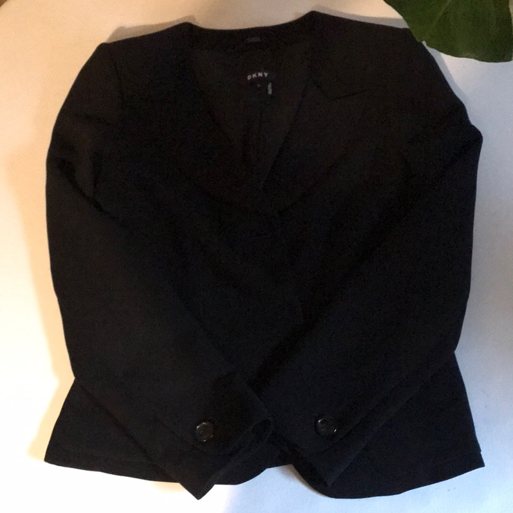 DKNY women’s black dress blazer